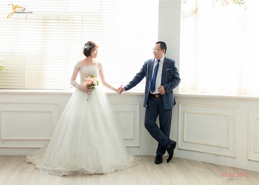 Chụp ảnh cưới cùng thú cưng của cặp đôi Kim Nhượng - Lan Anh