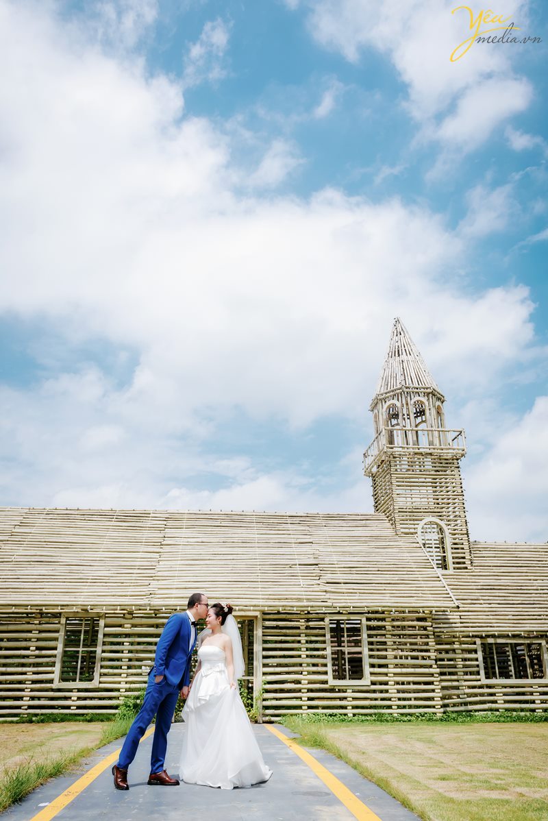 Chụp ảnh cưới phim trường lớn nhất Hà Nội Smiley Ville decor mới năm 2020-2021