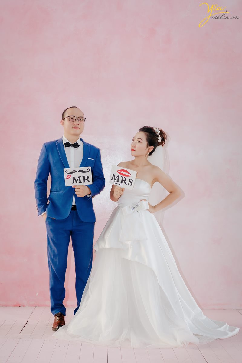Chụp ảnh cưới phim trường lớn nhất Hà Nội Smiley Ville decor mới năm 2020-2021