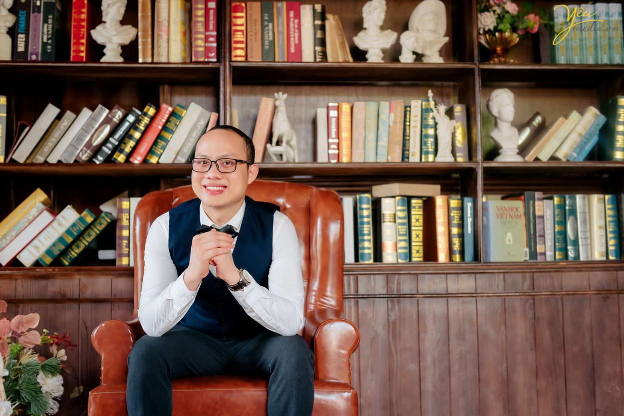 Chụp ảnh cưới phim trường lớn nhất Hà Nội Smiley Ville decor mới năm 2020-2021