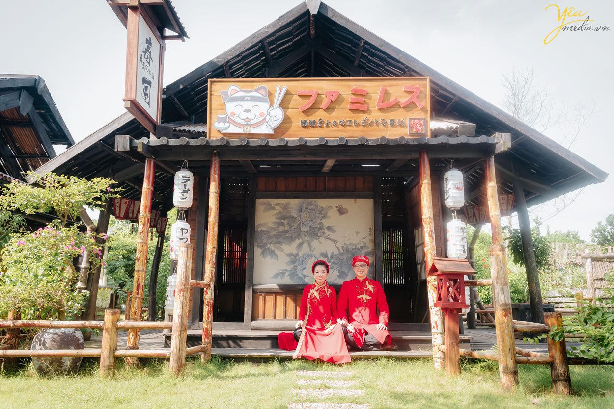 Chụp ảnh cưới phim trường lớn nhất Hà Nội Smiley Ville decor mới năm 2020-2021