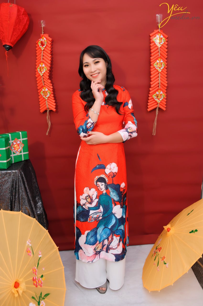 Yêu Media cung cấp dịch vụ chụp ảnh chân dung nghệ thuật trọn gói, từ việc lên ý tưởng, concept chụp ảnh, trang điểm, liên hệ phương tiện đi lại,… đến thiết kế album, in ấn ảnh chất lượng.