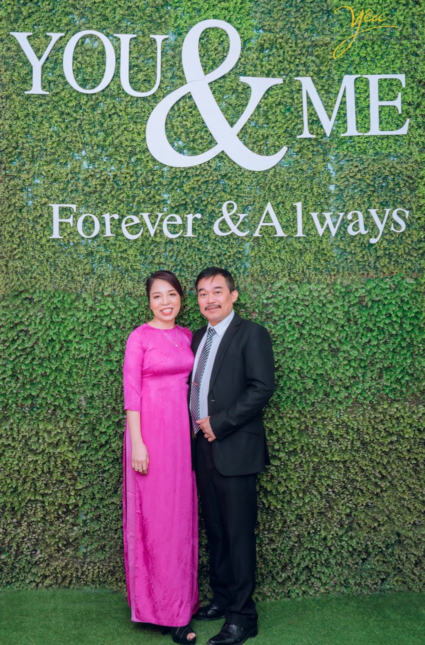 Bạn đang tìm địa chỉ Studio chuyên Chụp ảnh gia đình, bé yêu uy tín chuyên ... viên (gồm: váy cưới, váy dạ hội, áo dài, vest body Hàn Quốc, váy đôi mẹ con, váy ... chụp theo gói hoặc chụp theo nhu cầu của gia đình mình như: 1 vài kiểu ảnh ...