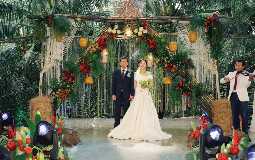 Những đám cưới trang chí toàn rau củ gần gũi với thiên nhiên