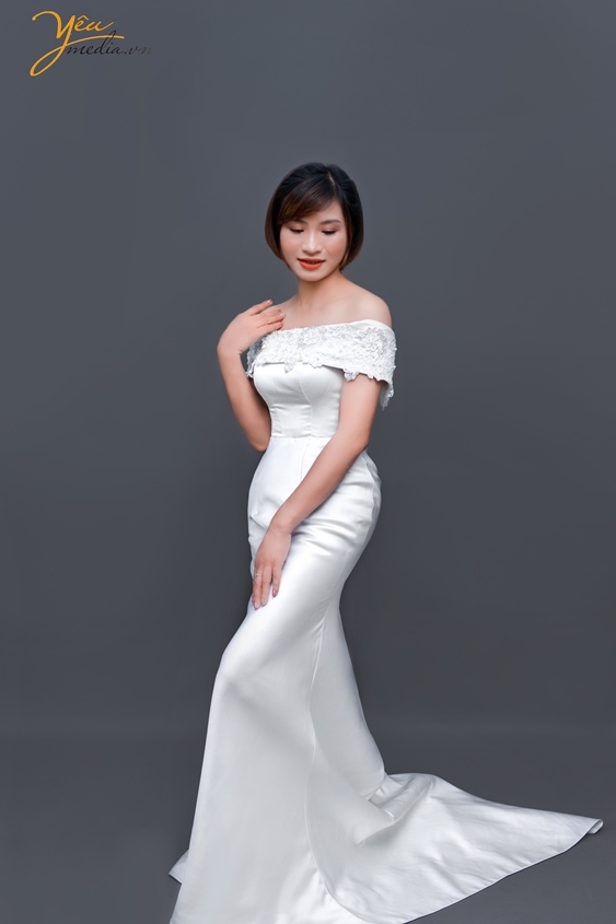 Bộ ảnh chụp trong studio của chị Lưu Ly