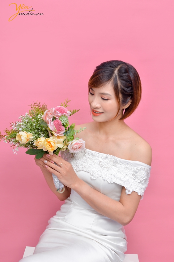 Bộ ảnh chụp trong studio của chị Lưu Ly