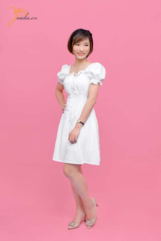 Bộ ảnh chụp trong studio của chị Lưu Ly