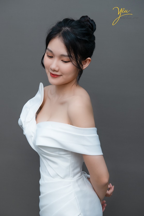 Váy cưới Bobi