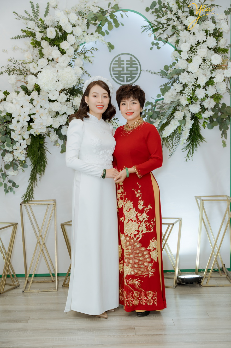 Bộ ảnh ăn hỏi cô dâu Thu Trang và chú rể Duy Đông