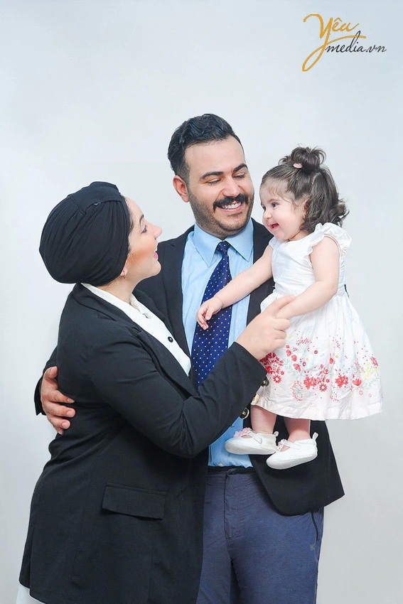 Chụp ảnh gia đình với trẻ con dưới 3 tuổi cần lưu ý gì ?