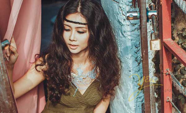 Gói chụp ảnh Cô dâu đơn - Single Bride trong studio tại Hà Nội