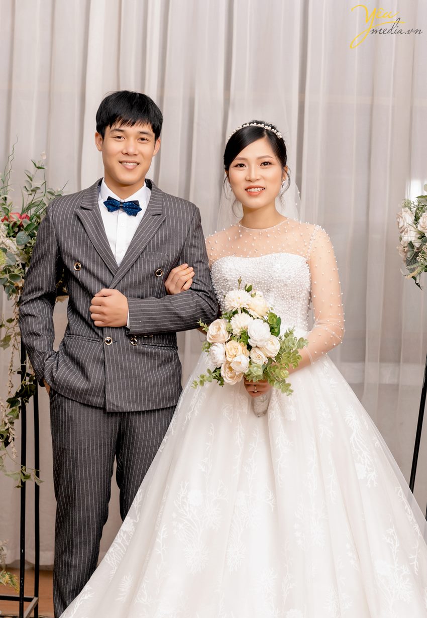 Phim trường Rosa đơn giản nhẹ nhàng tại Hà Nội set chụp không làm album