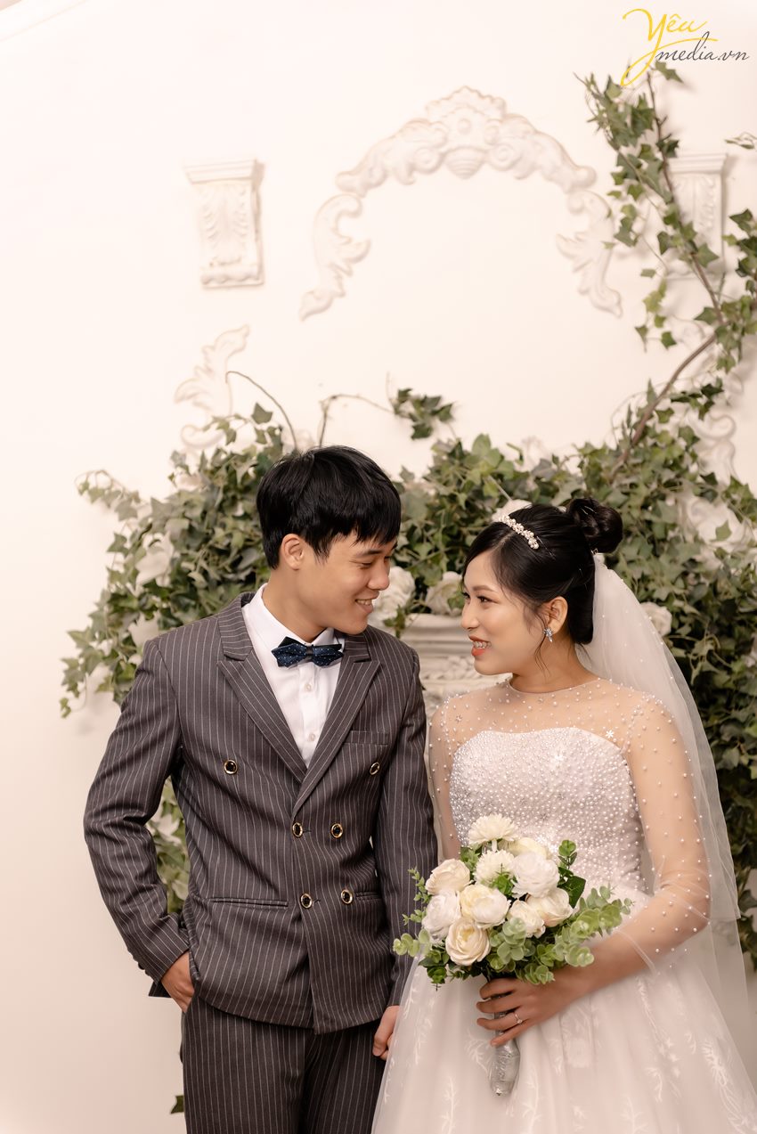 Phim trường Rosa đơn giản nhẹ nhàng tại Hà Nội set chụp không làm album