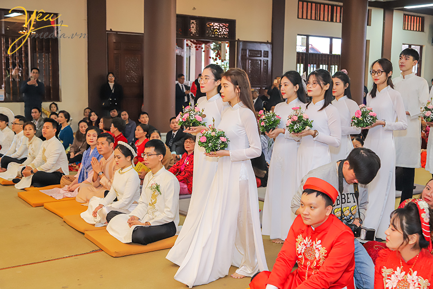 Lễ hằng thuận của chú rể trần hiếu và cô dâu bảo uyên tại chùa sùng phúc