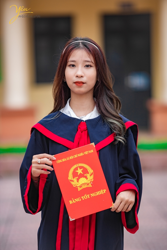 Chụp ảnh kỷ yếu cho học sinh lớp 9 trường THCS Nguyễn Phong Sắc
