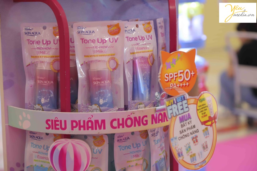 Chụp ảnh sự kiện tại trung tâm thương mại