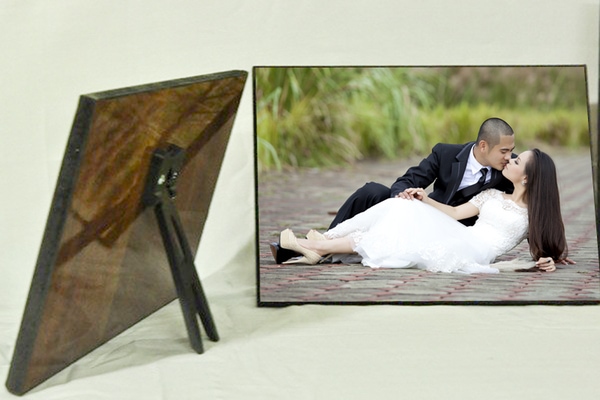 Xu hướng in ảnh gỗ cưới – Bắt trọn khoảnh khắc thiêng liêng