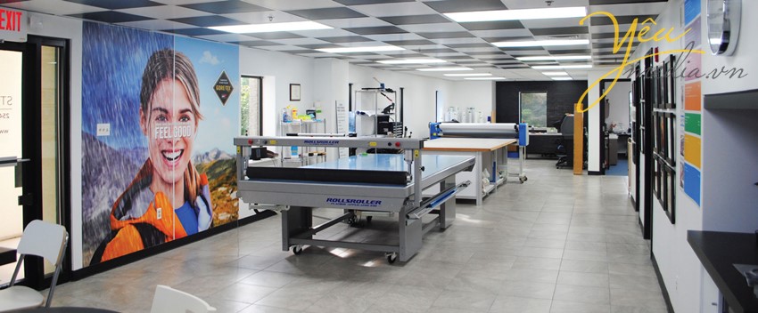 Đa số ảnh rửa là ảnh kỉ niệm: ngày cưới, ăn hỏi, ngày sinh nhật, ảnh gia đình, tuổi thơ ... Cần giữ với thời gian lâu dài thì hãy gọi cho Yêu Media! Ngoài ra, chúng tôi còn cung cấp những dịch vụ tốt nhất đến các bạn, từ in ảnh nhỏ đến làm album trọn bộ, cùng tham khảo những sản phẩm và dịch vụ mà chúng tôi cung cấp tại đường link này nhé.