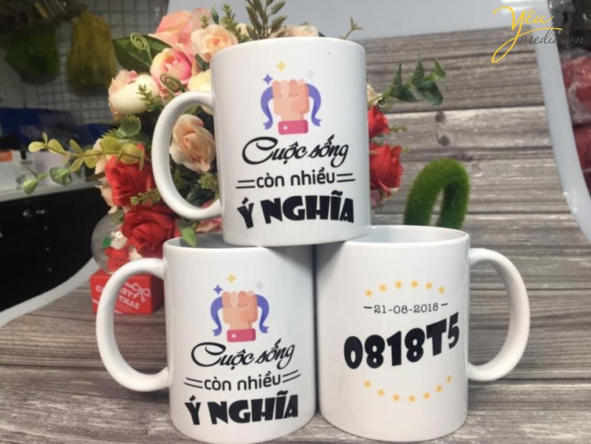 In ảnh lên cốc – Làm cốc sứ quà tặng có hình ý nghĩa