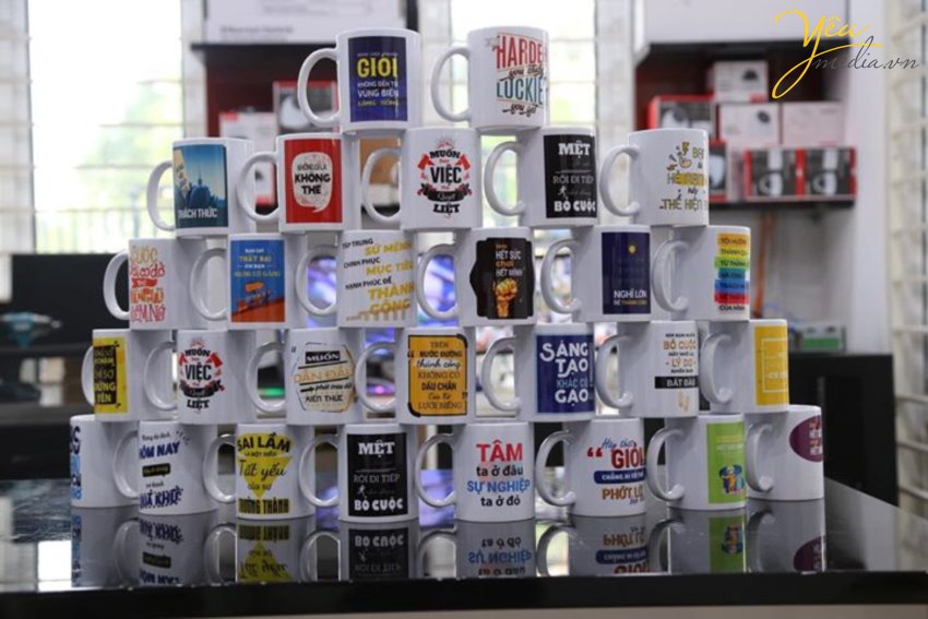 In ảnh lên cốc – Làm cốc sứ quà tặng có hình ý nghĩa