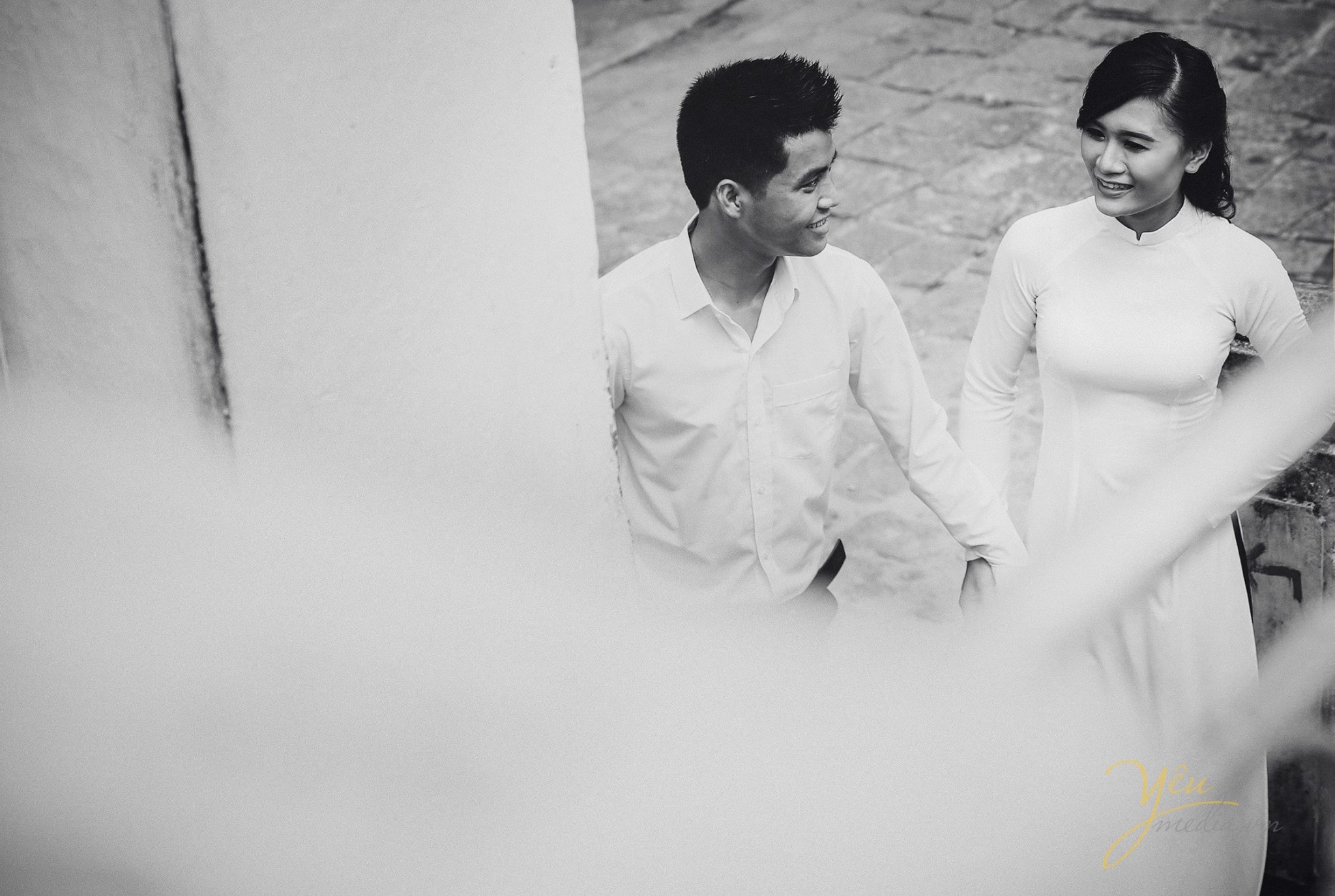 cùng nắm tay nhau "đi hết cuộc đời"