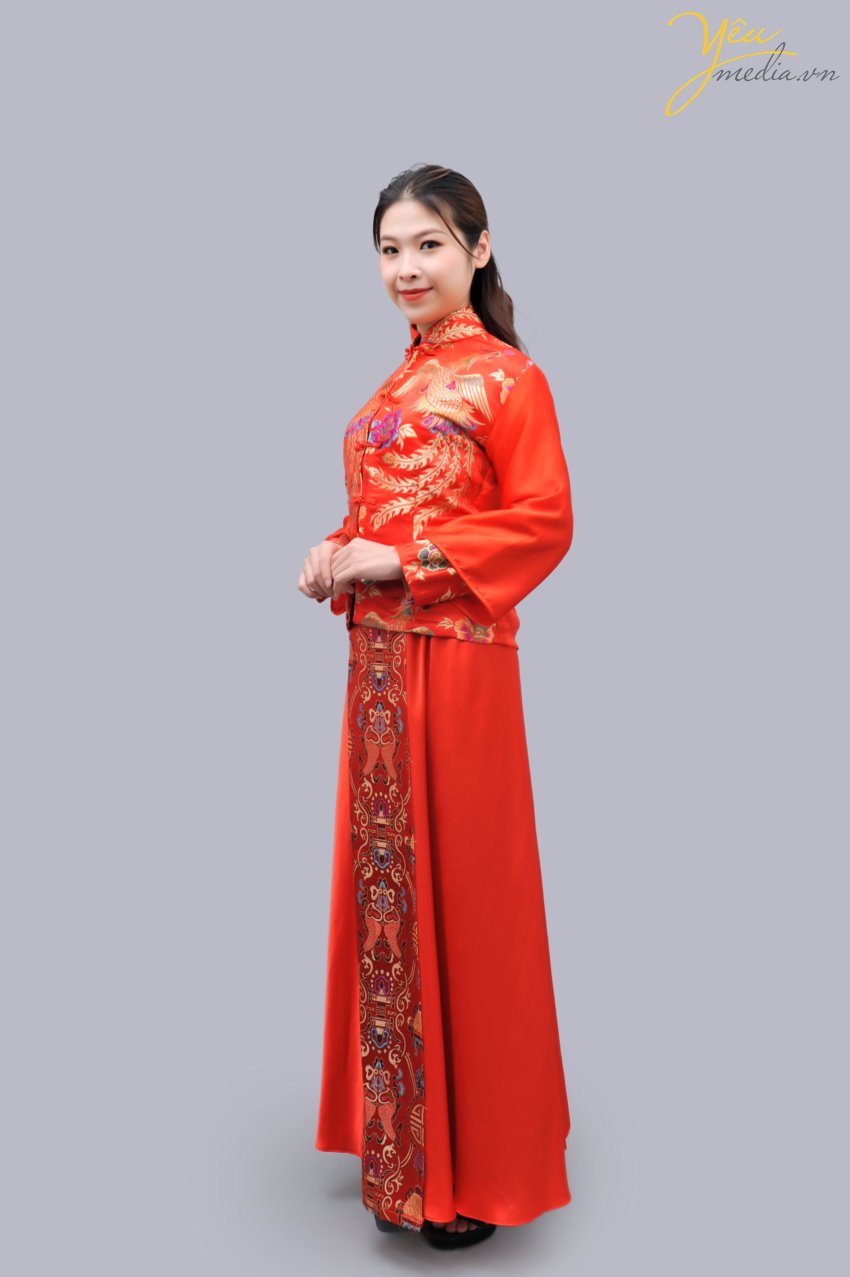 Trong nửa năm đổ lại đây, trào lưu thực hiện các bộ ảnh theo phong cách phối đồ cổ trang Trung Quốc thời xưa trở nên vô cùng thịnh hành. Nhất là khi những bộ phim truyền hình cổ trang như Diên Hi Công Lược, Hậu cung Chân Hoàn truyện, … liên tục tạo nên cơn sốt trên các trang mạng.