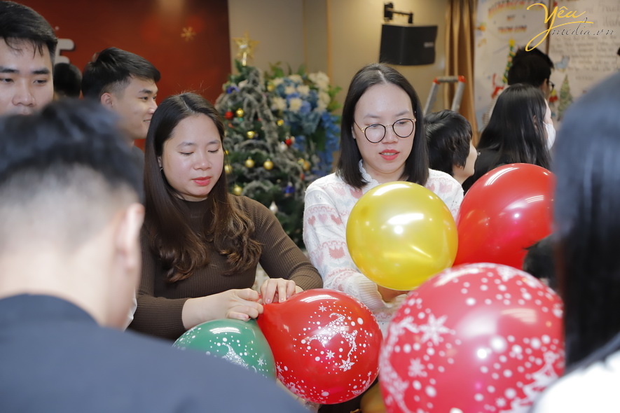 Sự kiện Frohe Weihnachten của các bạn sinh viên