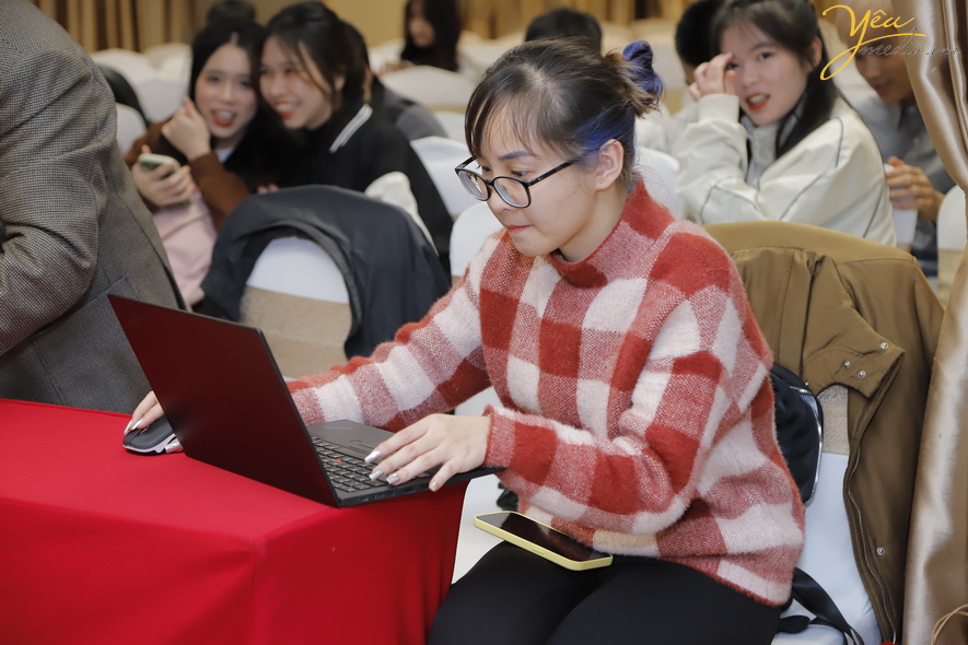 Sự kiện Frohe Weihnachten của các bạn sinh viên