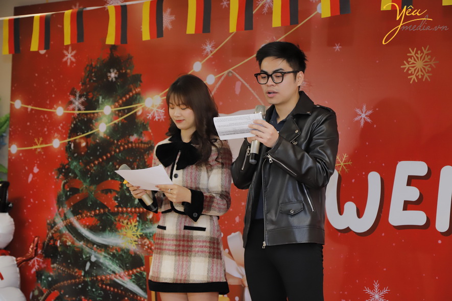 Sự kiện Frohe Weihnachten của các bạn sinh viên