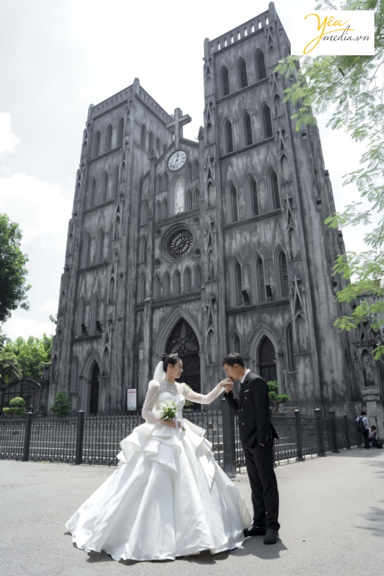 Bộ ảnh cưới nội thành hà nội của  anh chị Đăng Dũng - Thùy Nhi