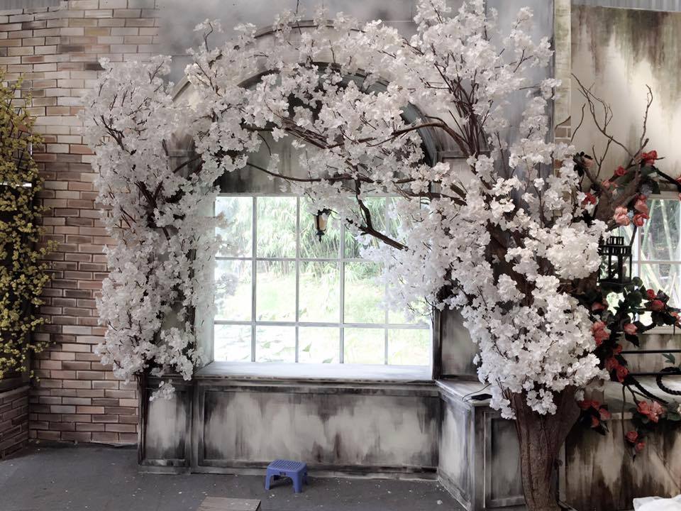 chụp ảnh cưới tại phim trường Heaven Love ở thị xã Sơn Tây