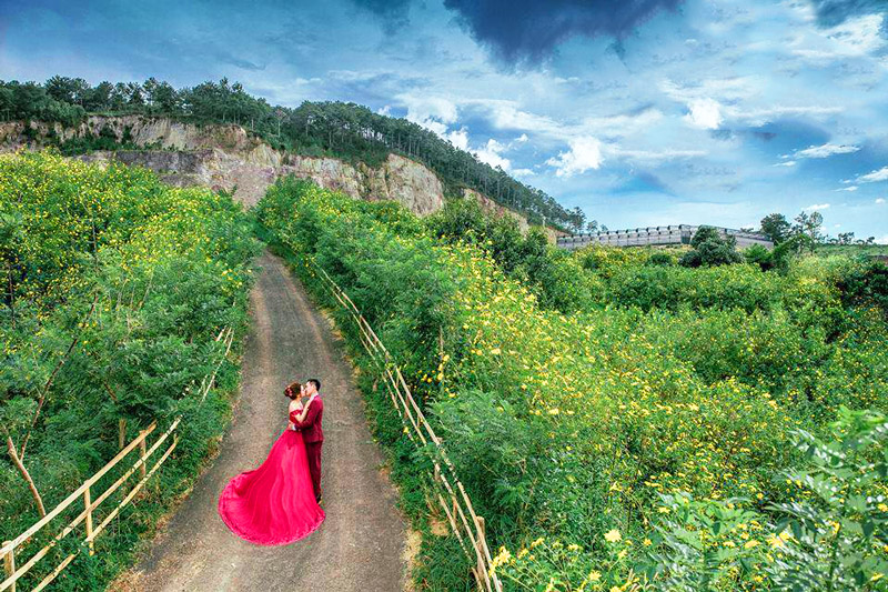 chụp ảnh cưới tại phim trường Love Story ở Đà Lạt