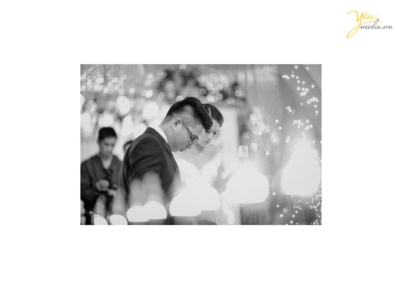 chụp ảnh phóng sự cưới black and white