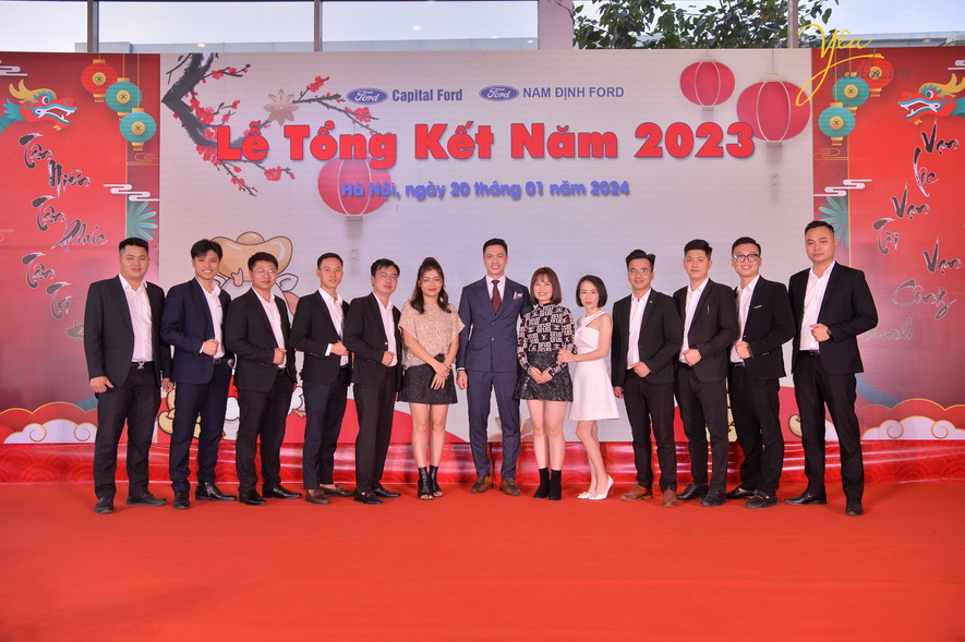 Ảnh chụp sự kiện tổng kết cuối năm 2023 của CAPITAL FORD