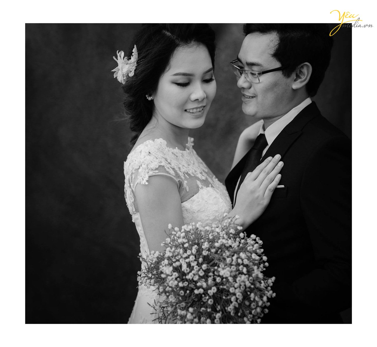 chụp ảnh cưới trong phim trường