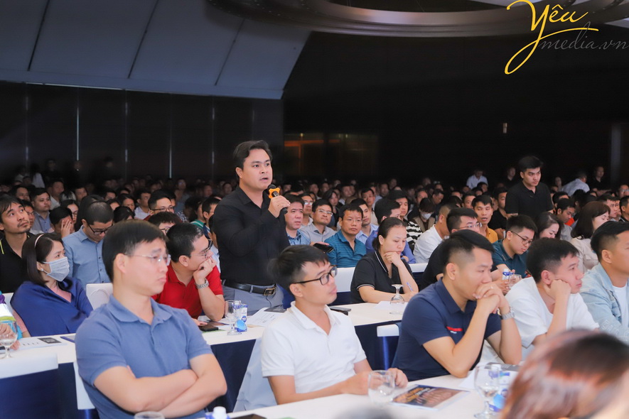 Kinh nghiệm chụp ảnh in sự kiện lấy ngay