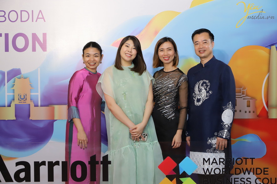 Chụp ảnh sự kiện Marriott Intermational và in ảnh lấy ngay
