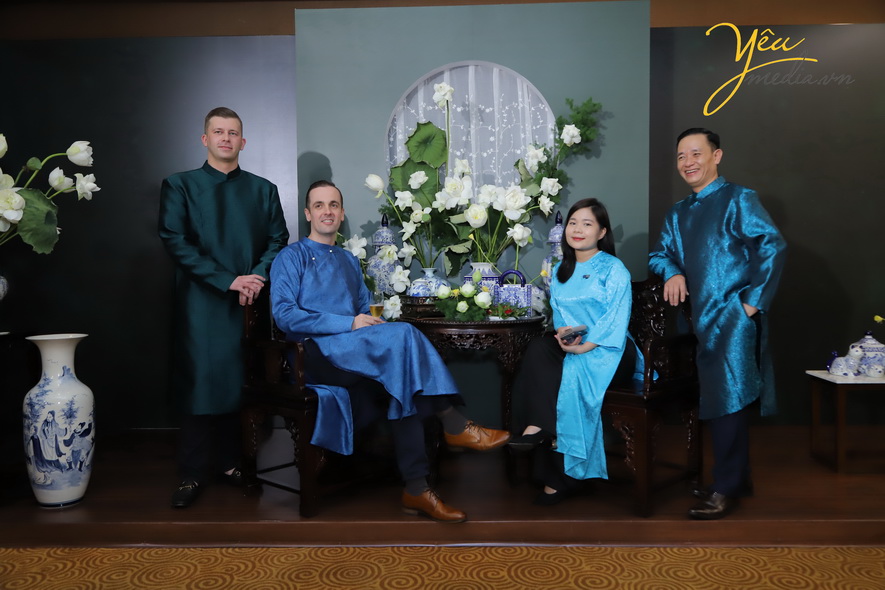 Chụp ảnh sự kiện Marriott Intermational và in ảnh lấy ngay