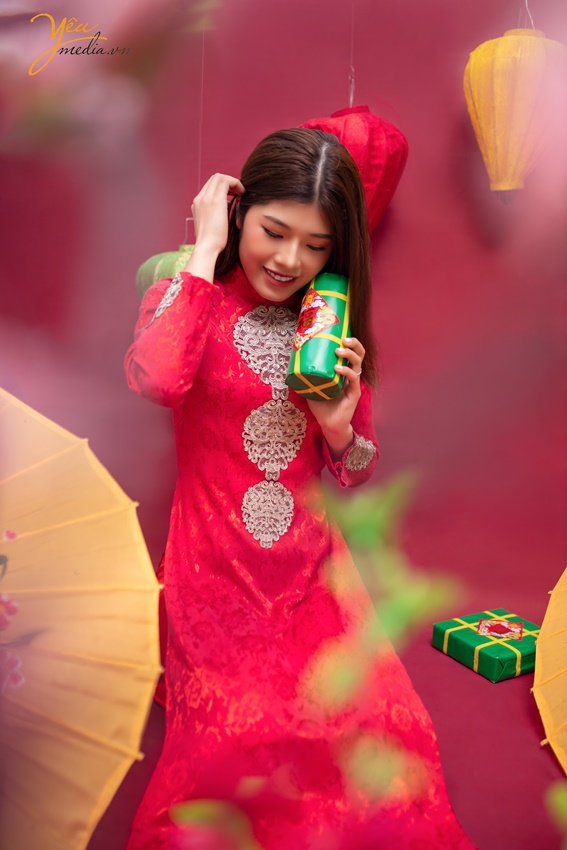 Chụp ảnh Tết cho bạn Huyền trong studio ở Hà Nội