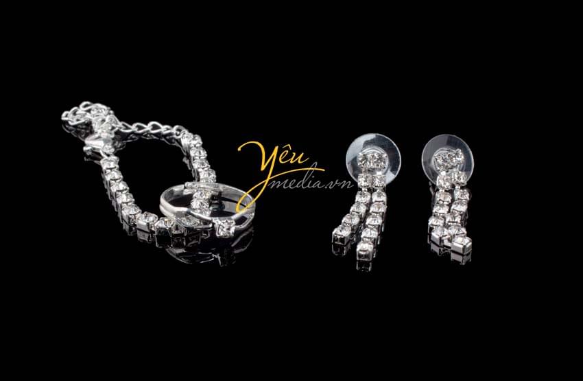 bông tai nhẫn vòng tay cưới, cho thuê trang sức cưới hà nội