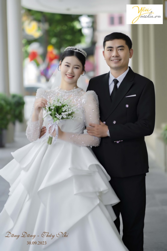 Bộ ảnh cưới nội thành hà nội của  anh chị Đăng Dũng - Thùy Nhi