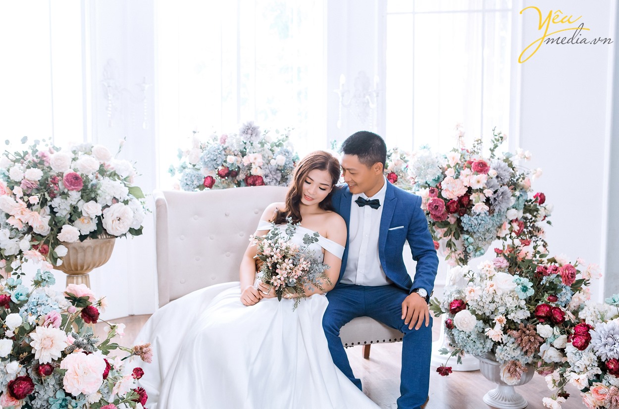 dựa vào vai nhau đi đến ngàn sau