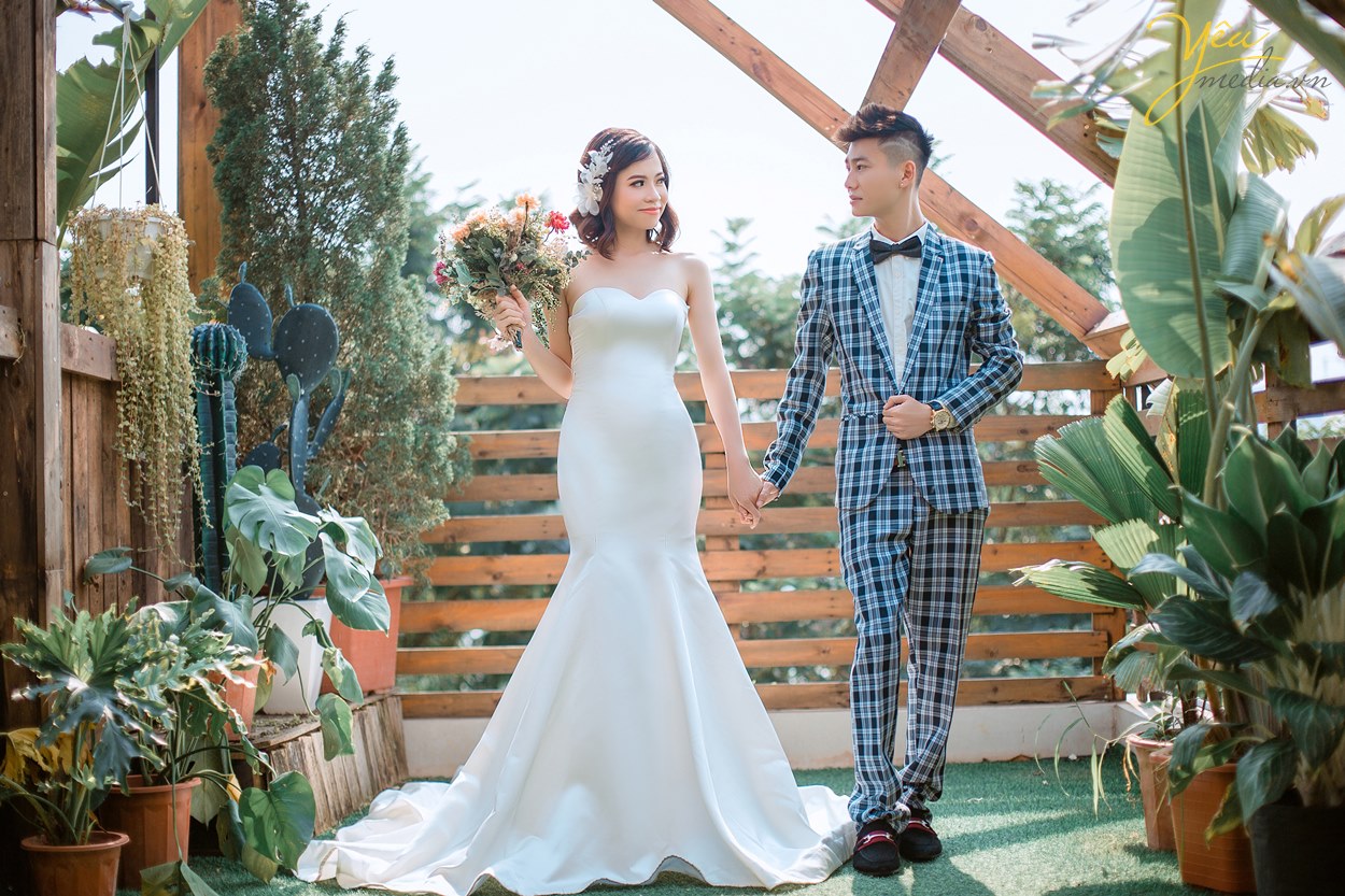 Chụp ảnh cưới tại Santorini. Thực hiện bởi yeumedia.vn