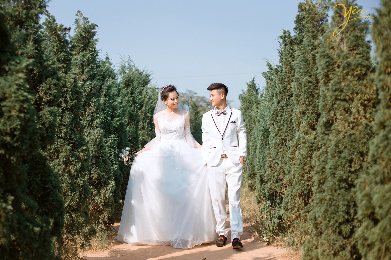 Những địa điểm chụp ảnh cưới tuyệt đẹp tại Hà Nội  santorini park