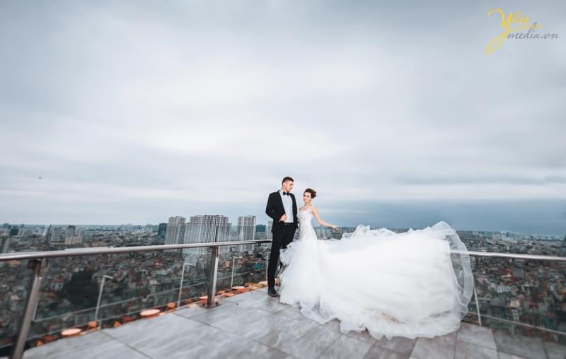 chụp ảnh cưới Trill Rooftop cafe
