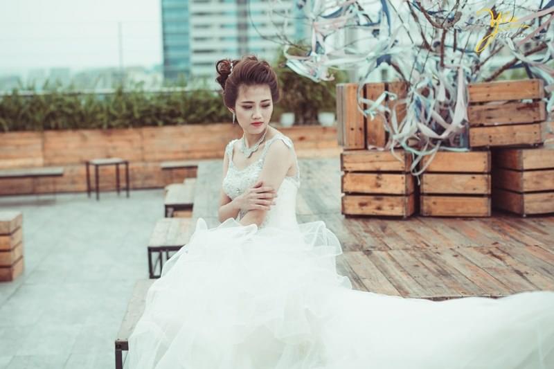 chụp ảnh cưới Trill Rooftop cafe