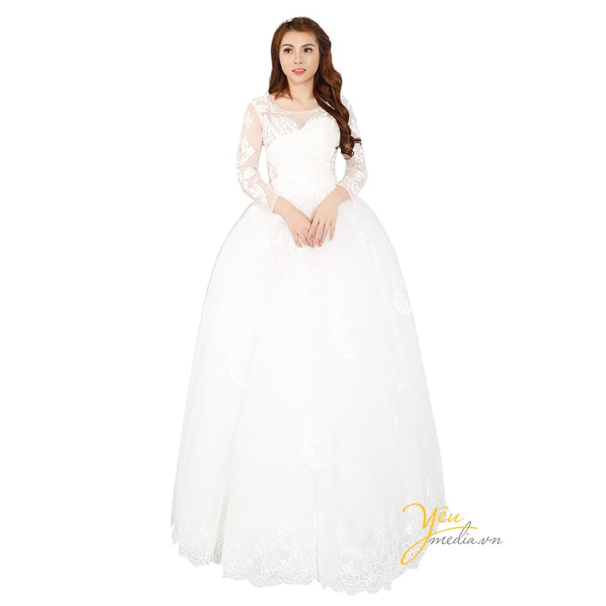 váy cưới ren trắng xòe rộng tay dài