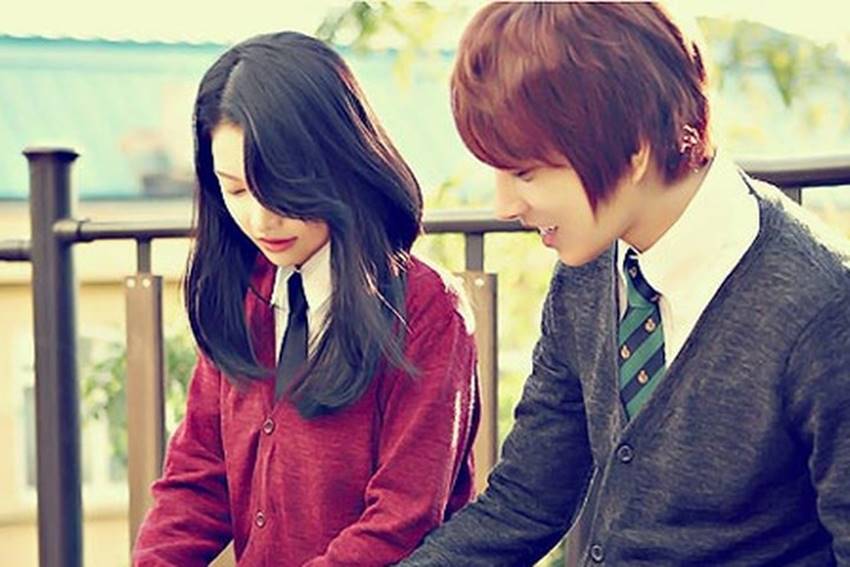 Tình yêu đi nên từ tình bạn có bền không