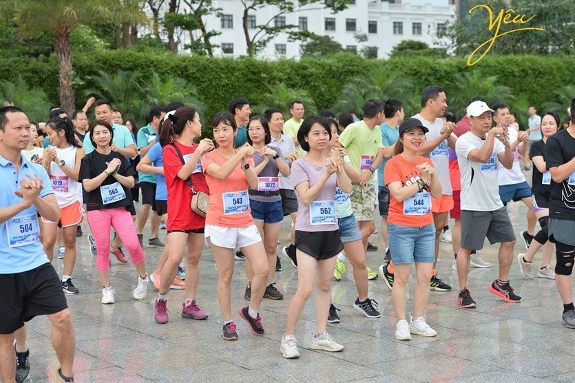 Những khoảnh khắc của hội thi chạy marathon tại hội thể thao cụm số 5 Hà Nội