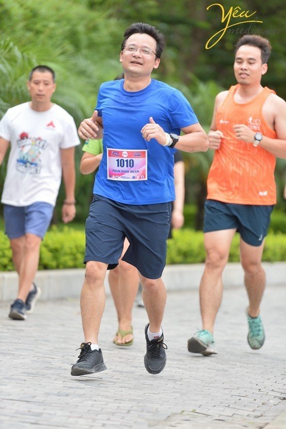 Những khoảnh khắc của hội thi chạy marathon tại hội thể thao cụm số 5 Hà Nội
